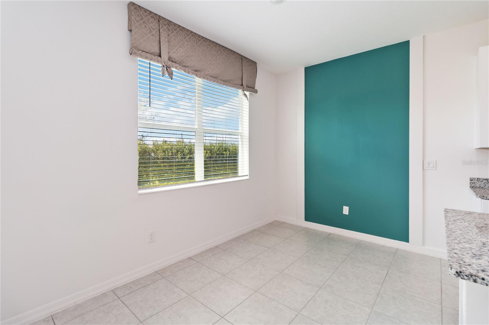 TARPON BAY PHASE 1 - Residential Lease