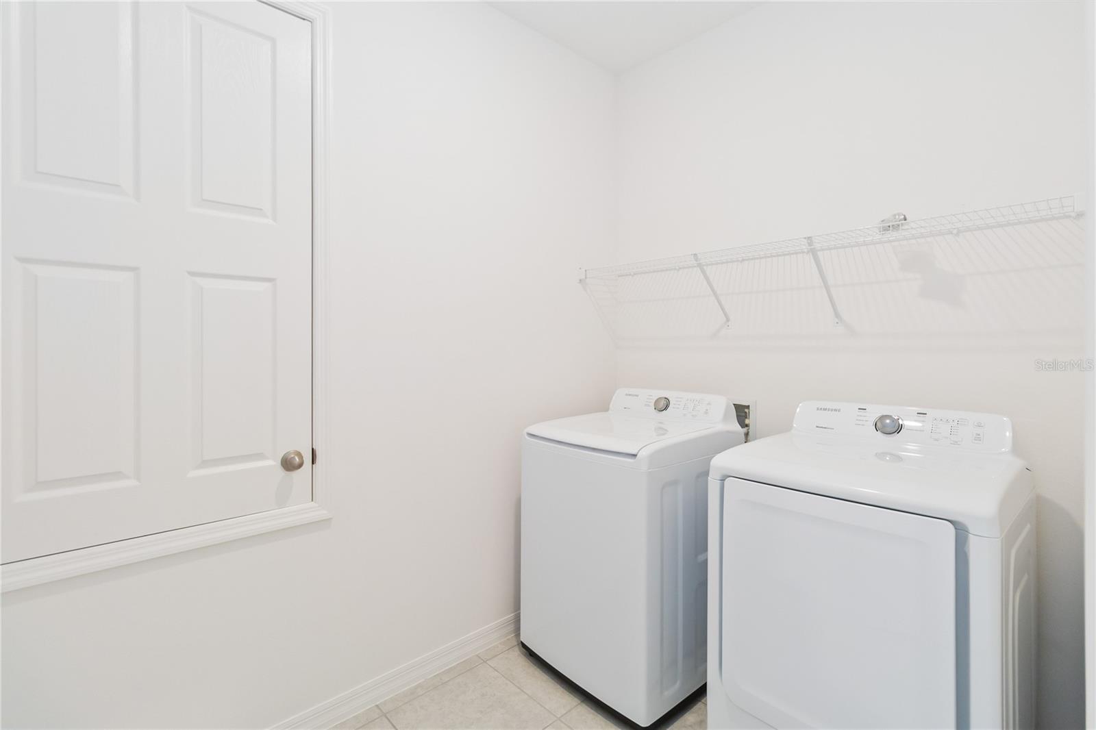 TARPON BAY PHASE 1 - Residential Lease