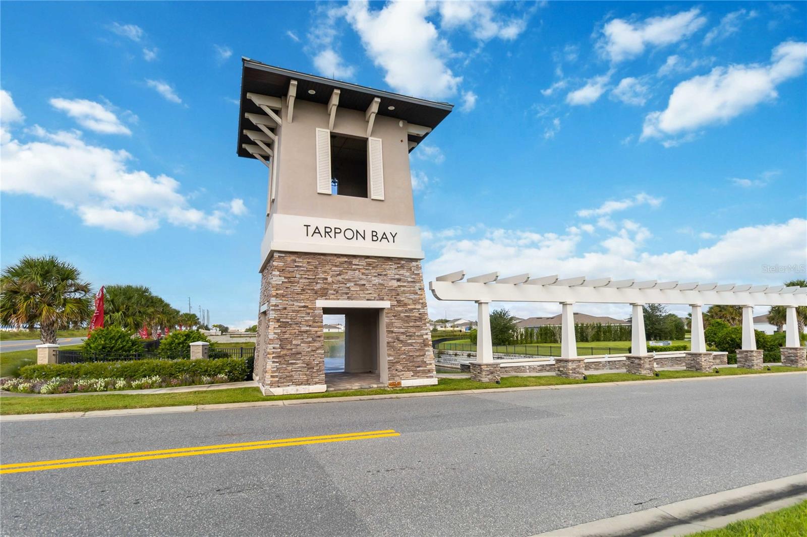TARPON BAY PHASE 1 - Residential Lease