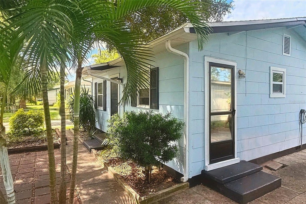 Photo of 4480 Newark Street N, St Petersburg, FL 33714 (MLS # TB8550985)