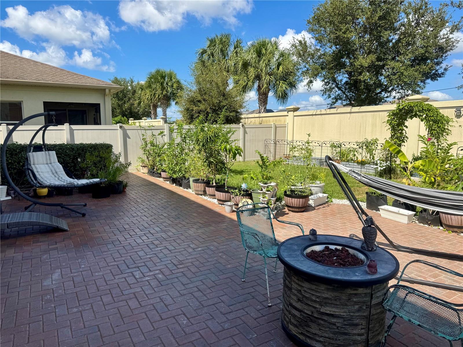 LUCAYA LAKE CLUB PH 1C - Residential