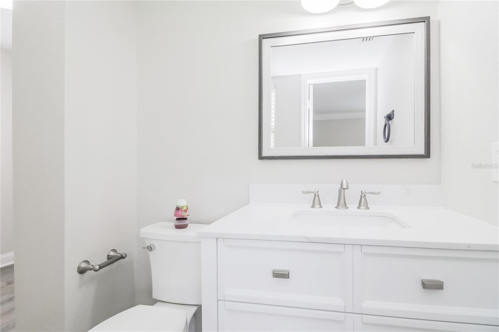 LAKE WAYMAN HEIGHTS - Residential Lease