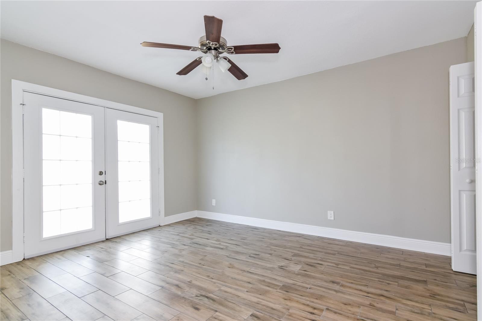 BAYAMO - Residential Lease