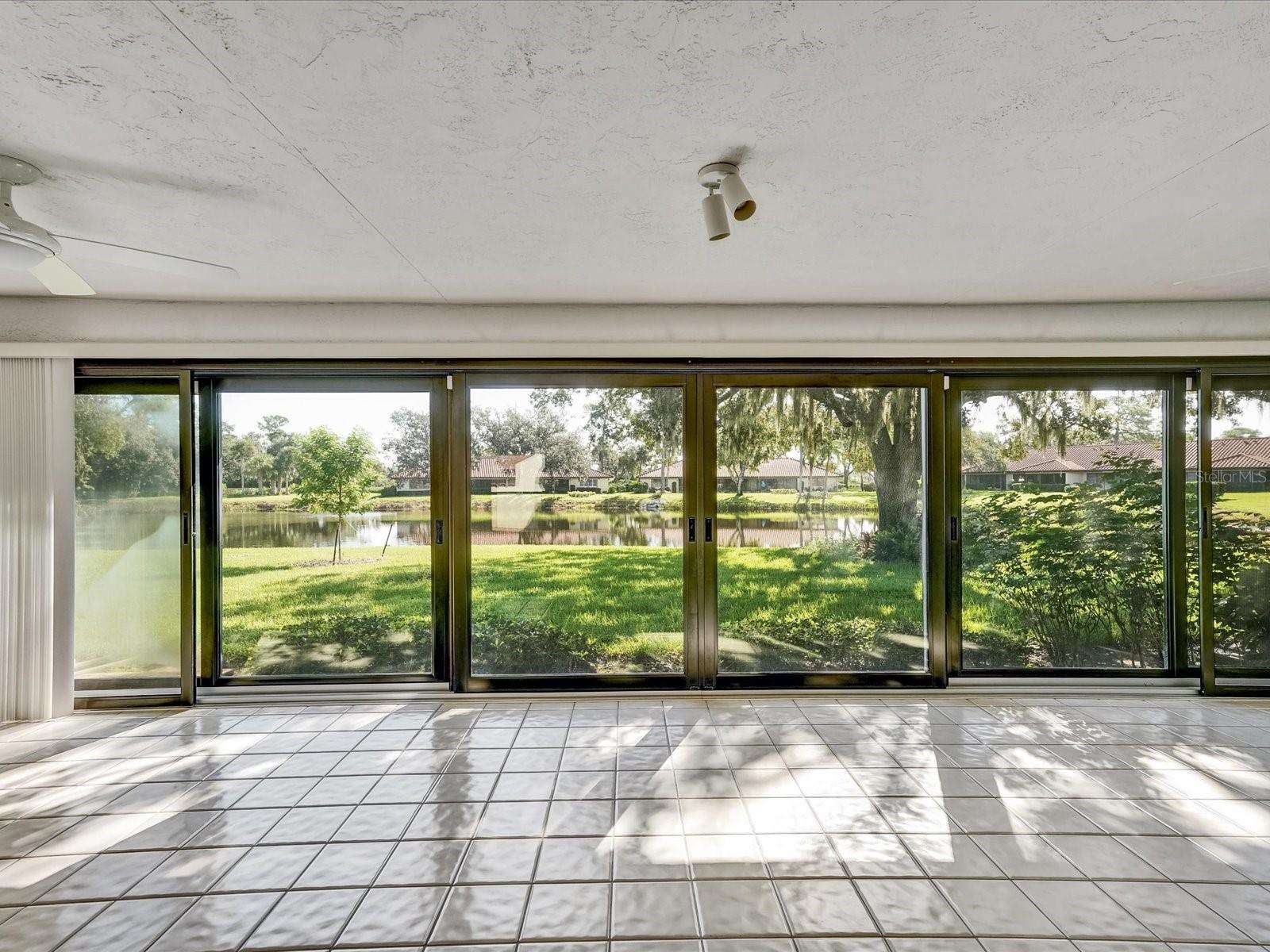 GOLF POINTE AT PALM-AIRE CC SEC 1 PH A - Residential