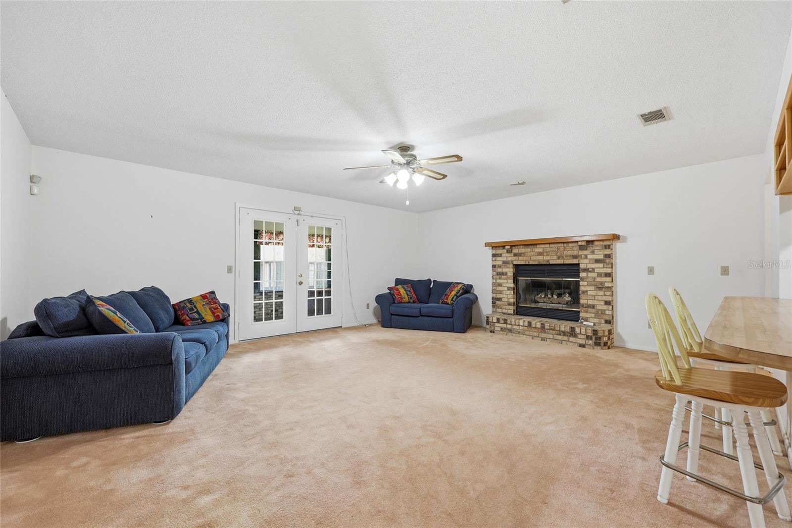 PICCADILLY PARK SOUTH SUB - Residential