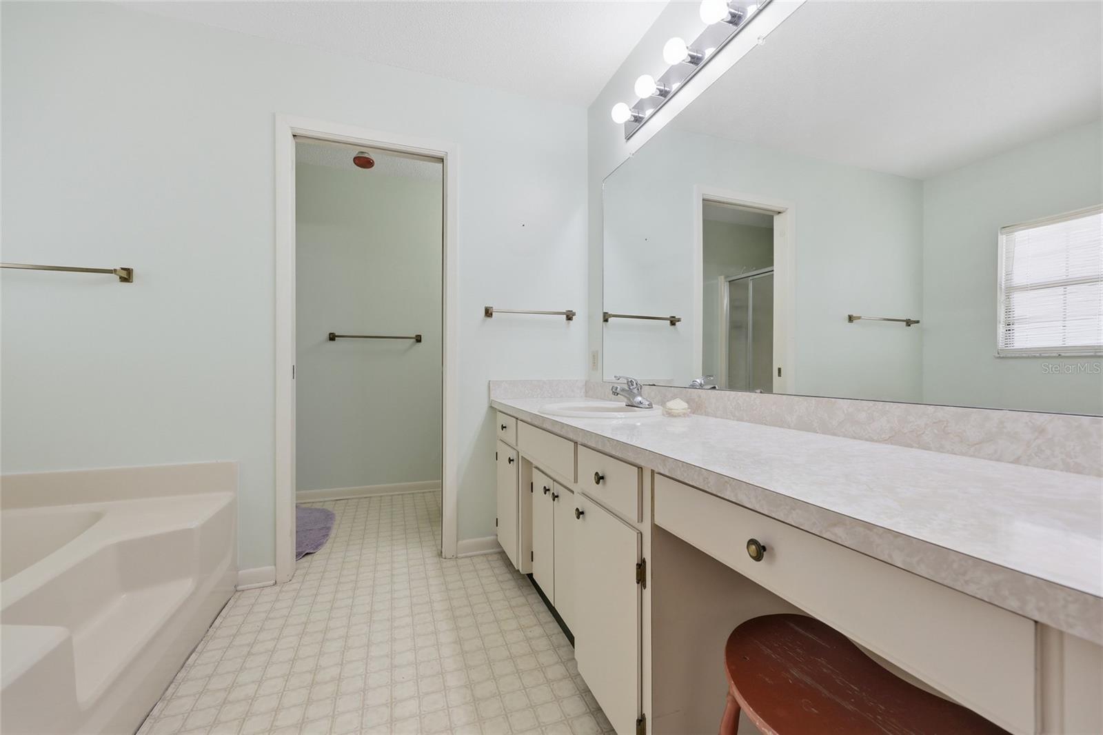 PICCADILLY PARK SOUTH SUB - Residential