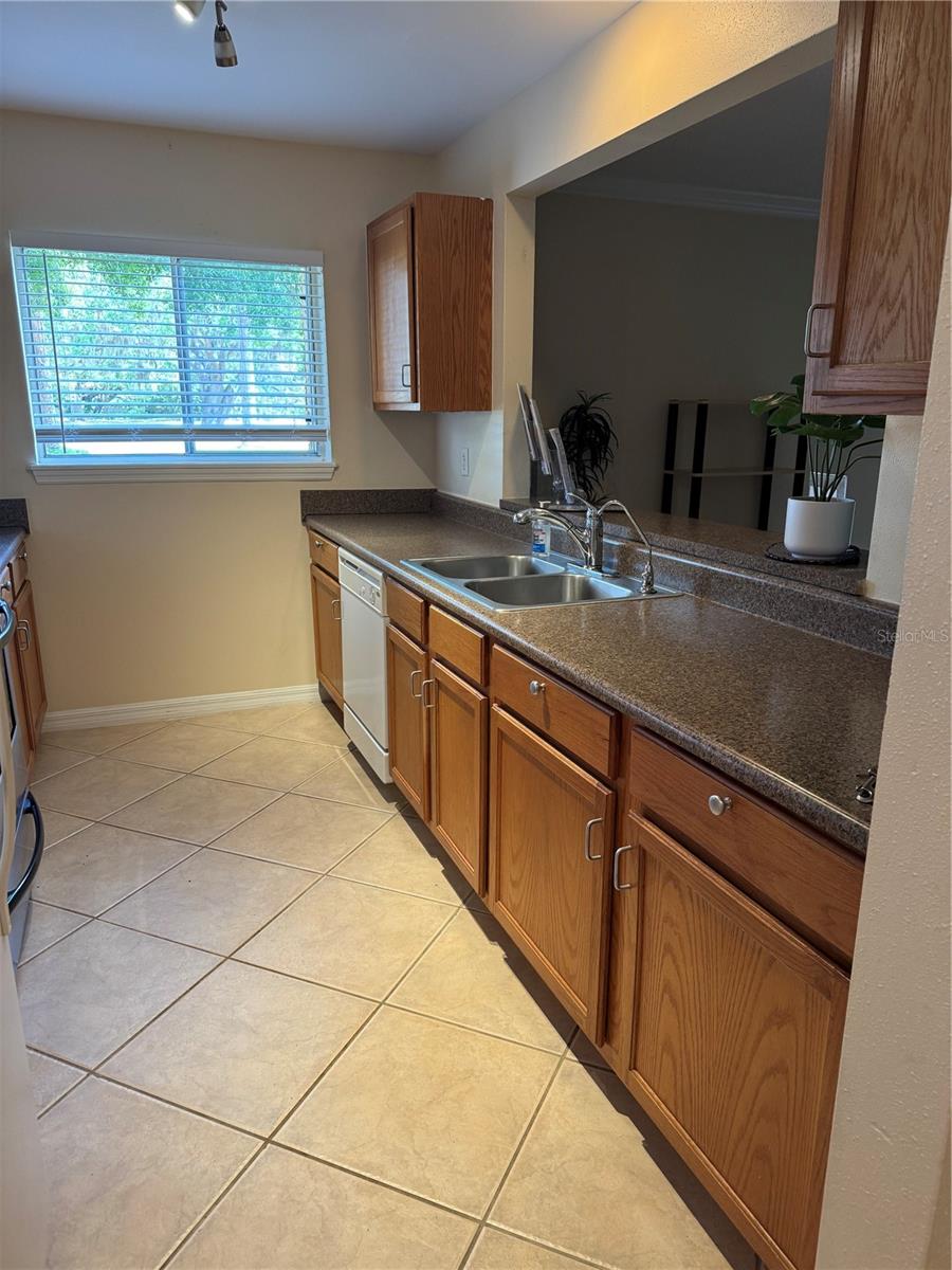 1737 PARAKEET WAY 608, SARASOTA, FL, 34232 2 1737 PARAKEET WAY 608
