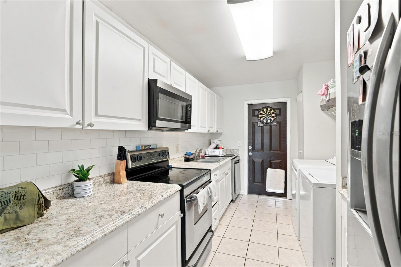 605 NORTHLAKE BOULEVARD 75