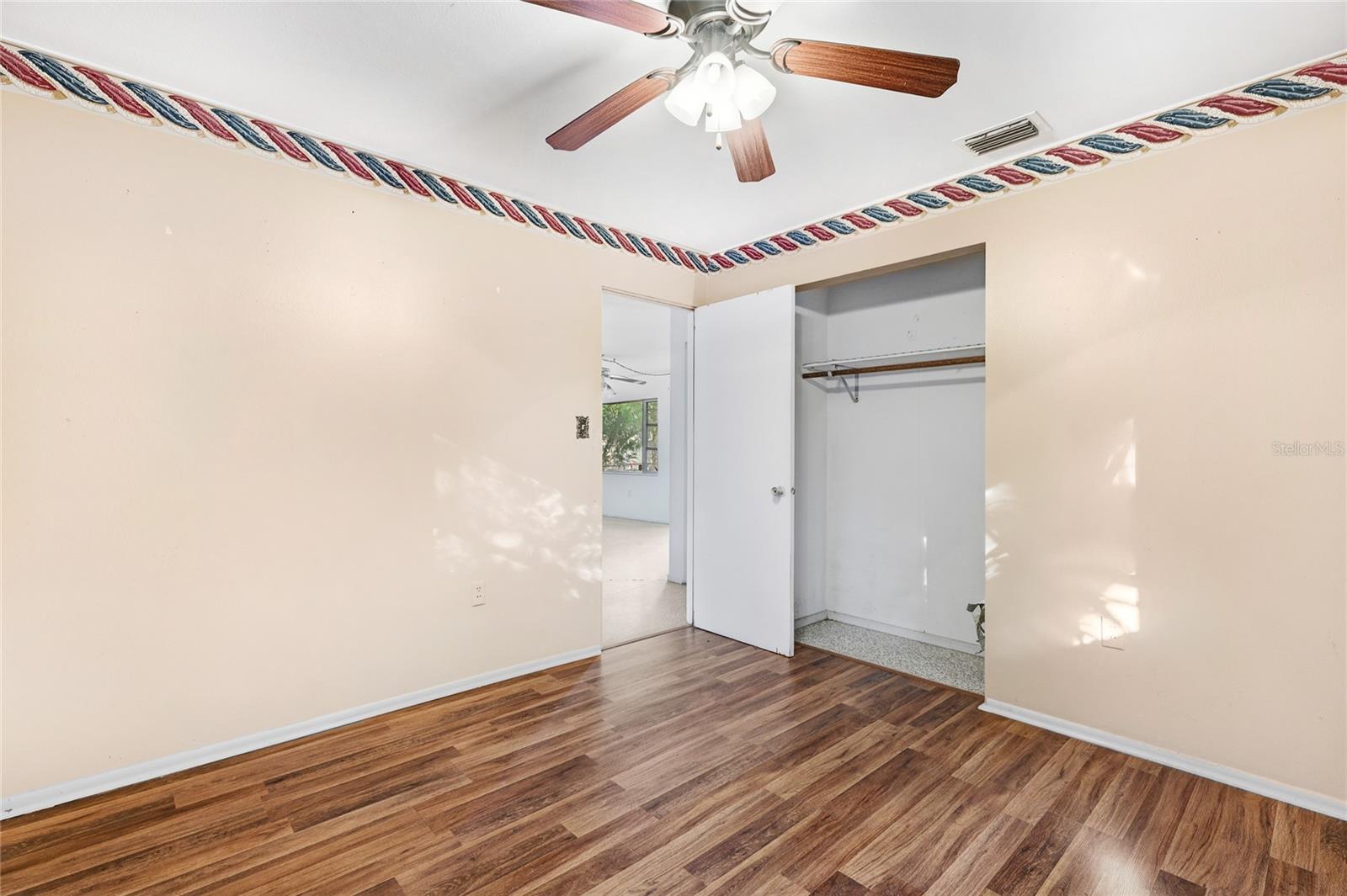 IRVINGTON HEIGHTS - Residential