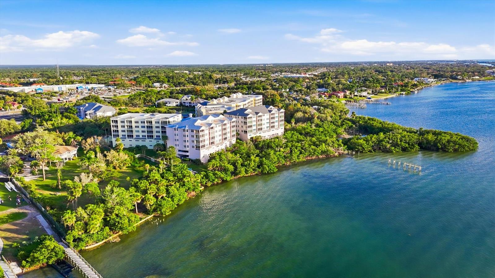 BAYPOINTE VISTA 1 - Residential