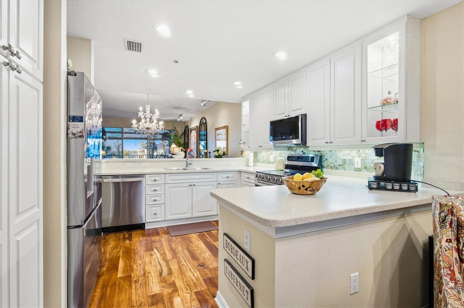 BAYPOINTE VISTA 1 - Residential