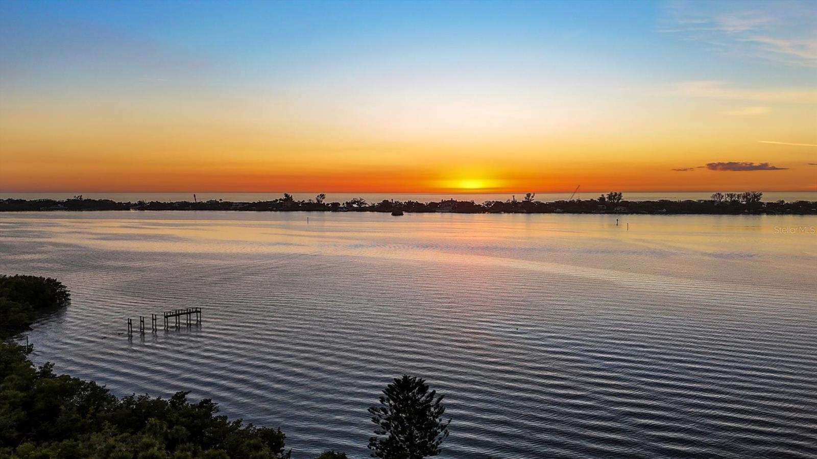 BAYPOINTE VISTA 1 - Residential