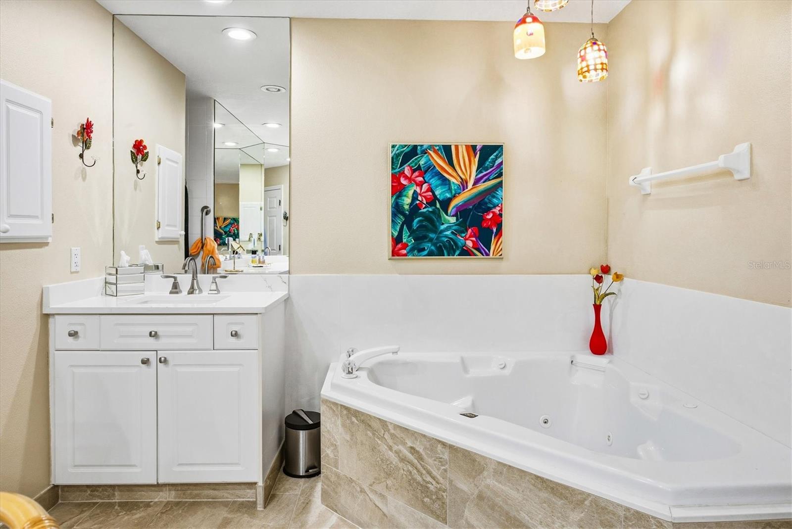 BAYPOINTE VISTA 1 - Residential