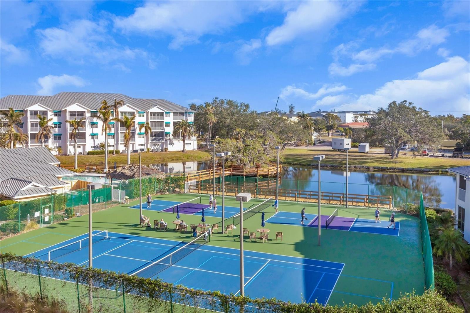 BAYPOINTE VISTA 1 - Residential