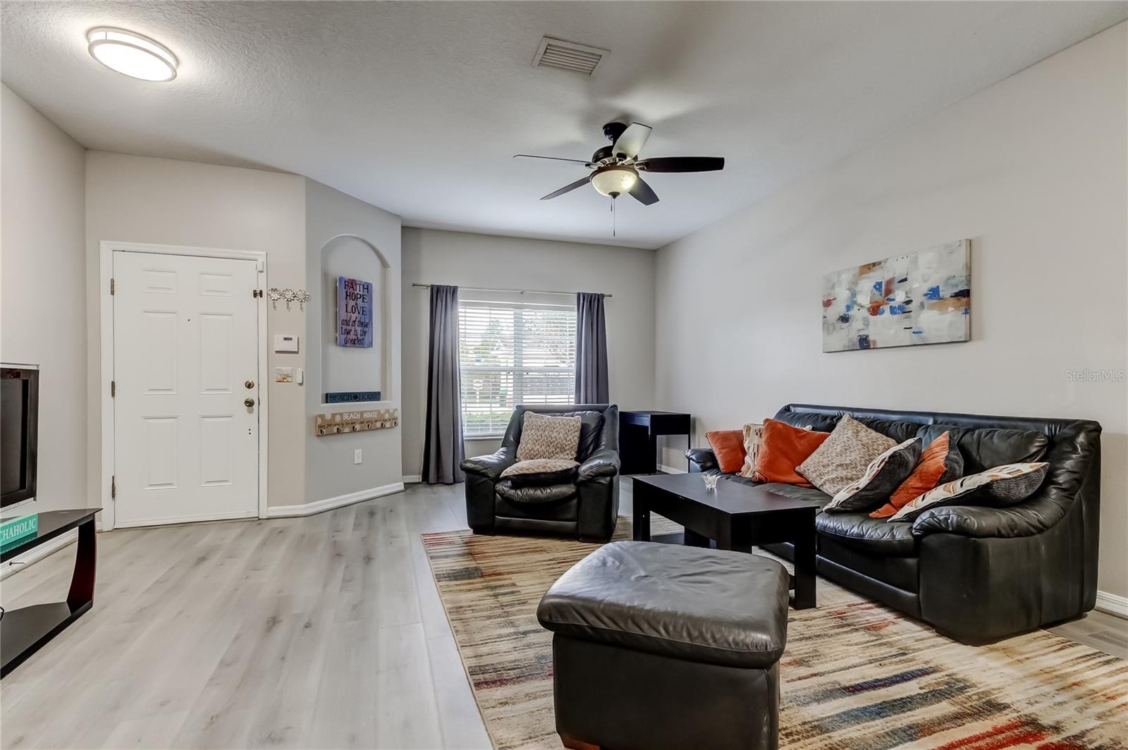 MEADOW POINTE 3 PRCL U-U - Residential Lease