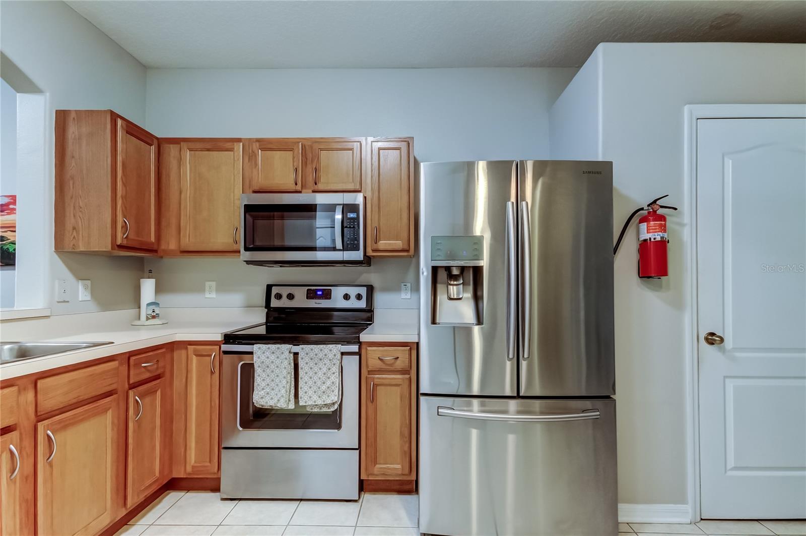 MEADOW POINTE 3 PRCL U-U - Residential Lease