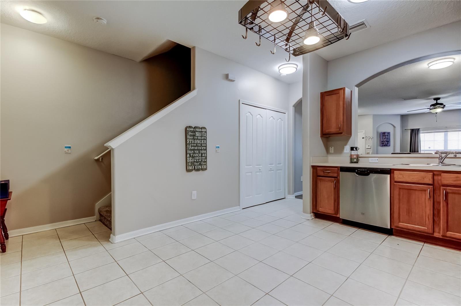 MEADOW POINTE 3 PRCL U-U - Residential Lease