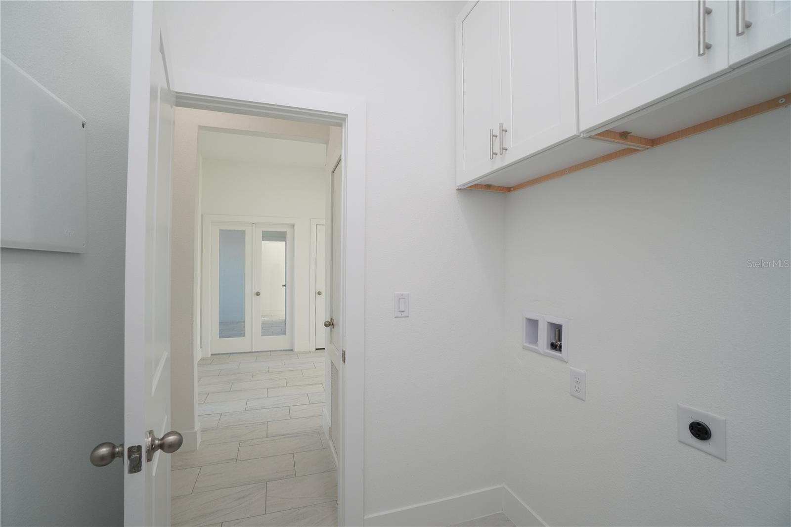 ROTONDA SANDS - Residential