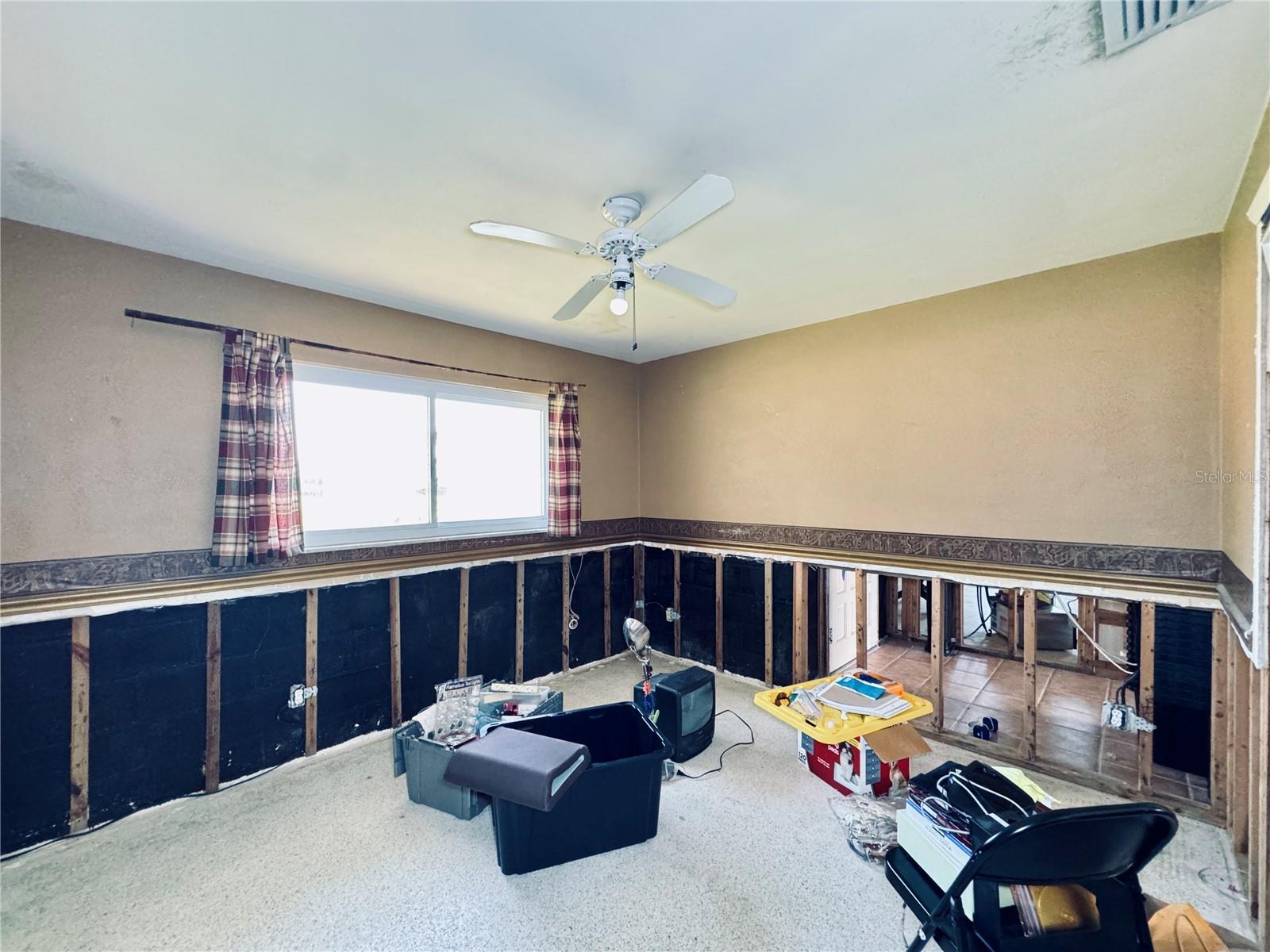 5116 VENETIAN BOULEVARD NE