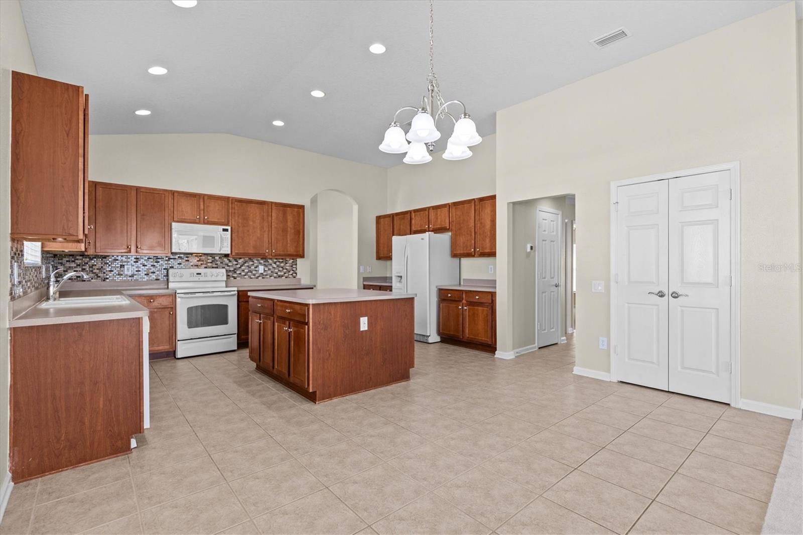 TRILLIUM VILLAGE A - Residential