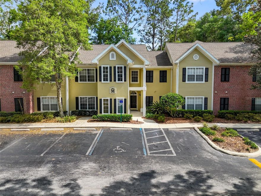 This charming and meticulously maintained 2-bedroom, 2-bathroom condo with an office is situated in The Links at Haile Plantation, one of Gainesville's most desirable neighborhoods. The unit is move-in ready and features a split floor plan, offering two primary suites, each with a spacious closet. The kitchen is bright and roomy, overlooking a spacious dining area that leads to glass doors opening onto a screened porch with stunning views of Haile Plantation's trails and forests. The living room is enhanced by a cozy corner fireplace, and additional conveniences include a coat closet, a pocket office with a built-in desk, and a laundry closet complete with a washer and dryer. Key highlights include a newer hot water heater and ample open parking, including a designated space for boats and RVs. The Links at Haile Plantation is surrounded by the 18-hole Gary Player signature golf course of Hawkstone Country Club. Residents can enjoy the Haile Plantation Urban Ecology Trail, a 7.5-mile nature trail that winds through forests, along streets to schools, past the Haile Equestrian Center and Hawkstone Country Club, and connects with other trails in the Haile Plantation network. The community provides access to top-rated schools and exceptional amenities like a pool, clubhouse, fitness center, car wash area, and full exterior maintenance, including the roof. For those interested in horseback riding, memberships to Haile Equestrian are available, while golf, tennis, pickleball, swimming, and various dining and social activities can be enjoyed at the Hawkstone Country Club. Conveniently located less than 1.5 miles from Haile Village with its boutiques, dining options, and popular weekly Farmers Market, the condo is also just minutes away from I-75, Celebration Pointe, Butler Plaza, Shands Hospital, and the University of Florida. Don't miss the chance to embrace the sought-after Haile Plantation lifestyle in this fabulous condo, Buy it as a Primary place to live, an
Investment or just to Enjoy Game Day Weekends :)) you will Love it for all
