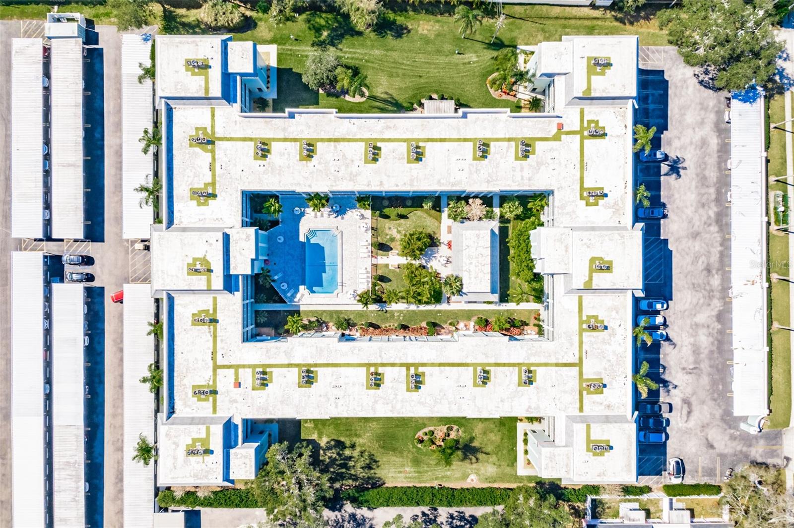 BELLEAIR FOREST - Residential