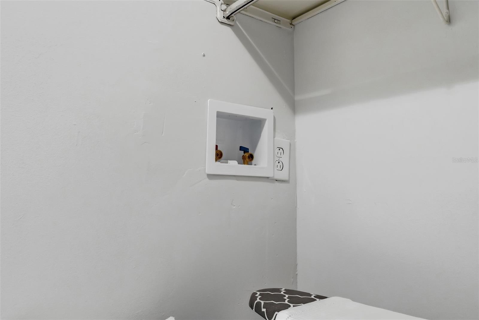 BELLEAIR FOREST - Residential