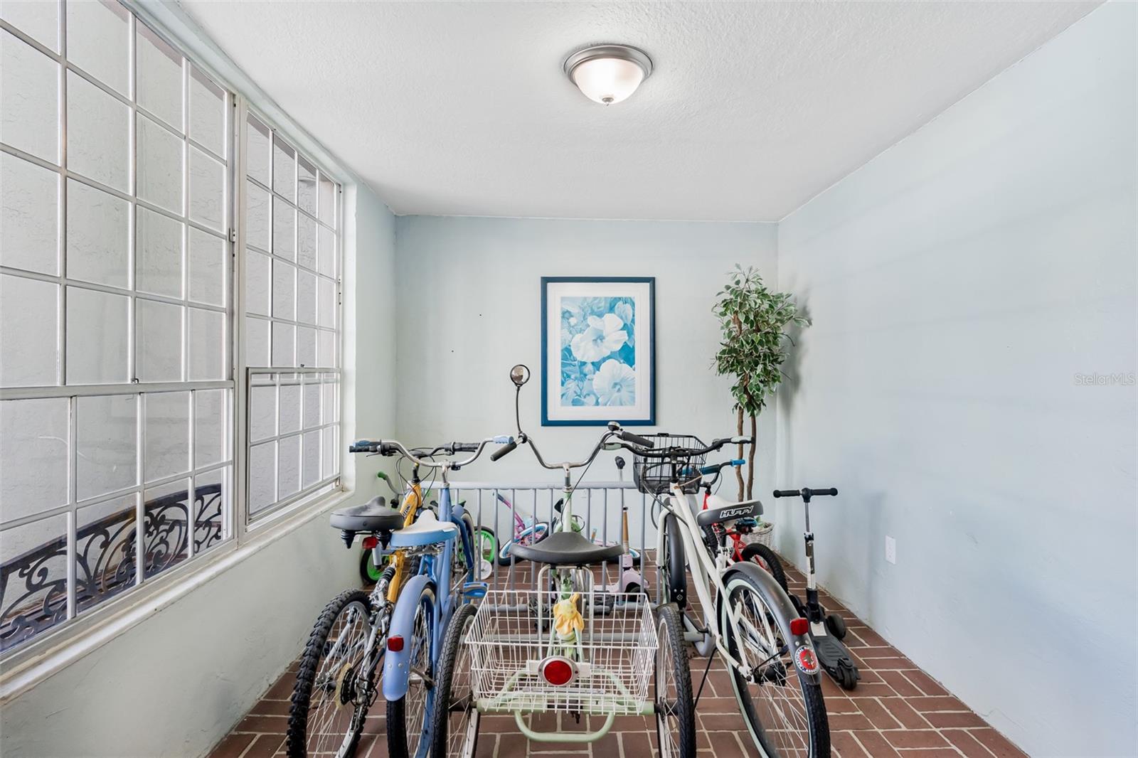 BELLEAIR FOREST - Residential