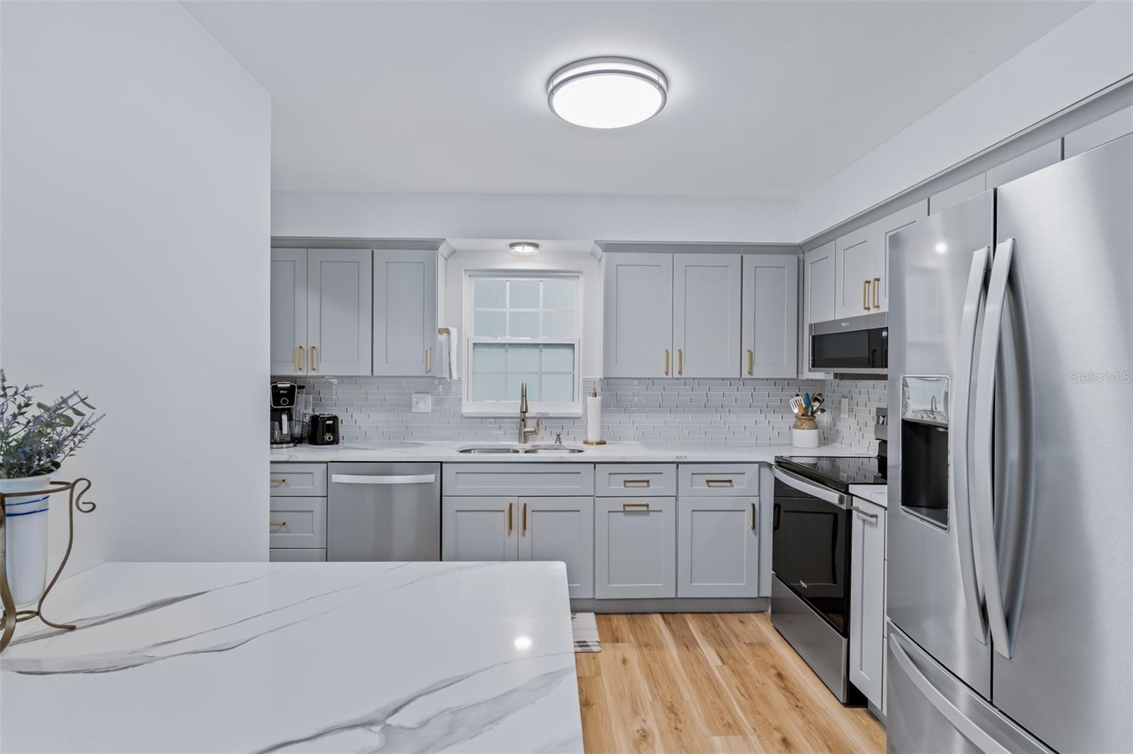 BELLEAIR FOREST - Residential