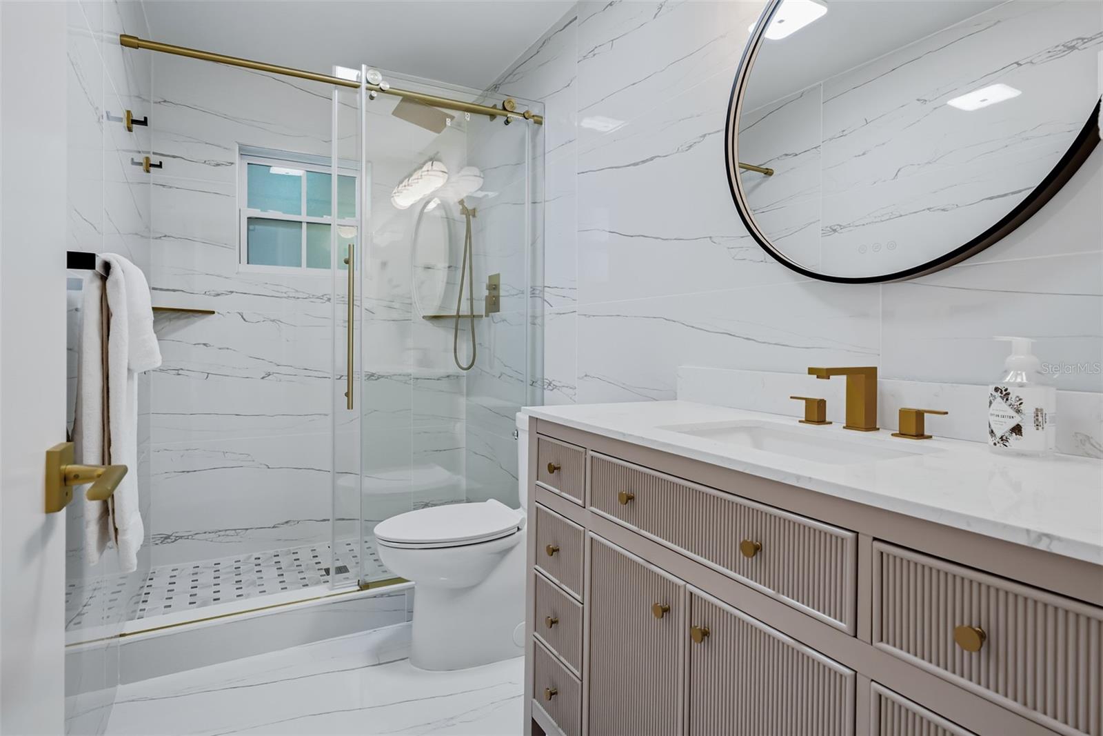 BELLEAIR FOREST - Residential