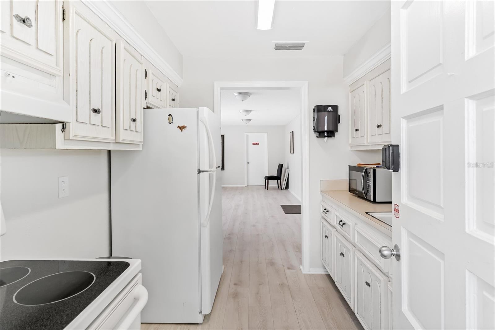 BELLEAIR FOREST - Residential