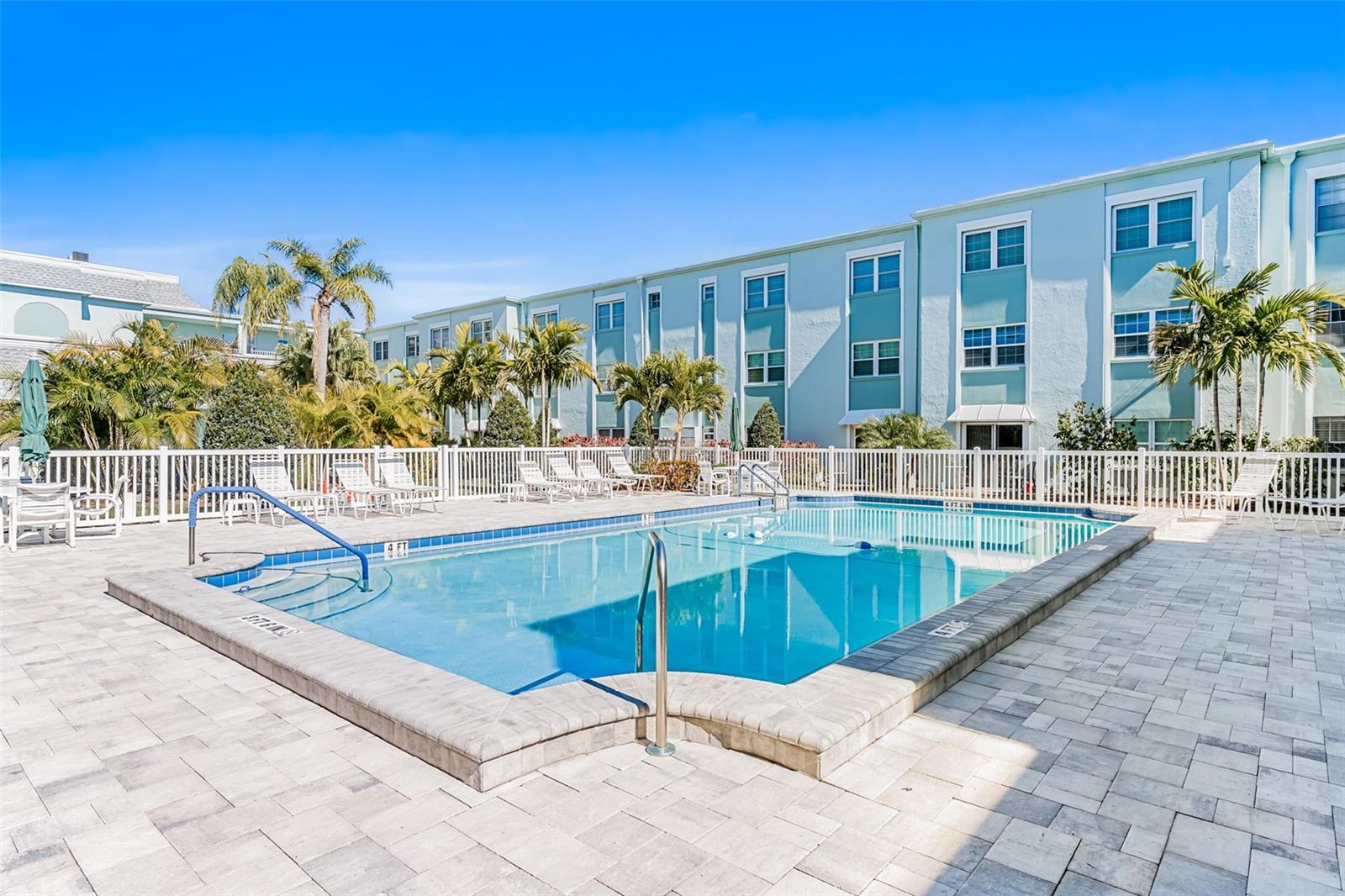 BELLEAIR FOREST - Residential