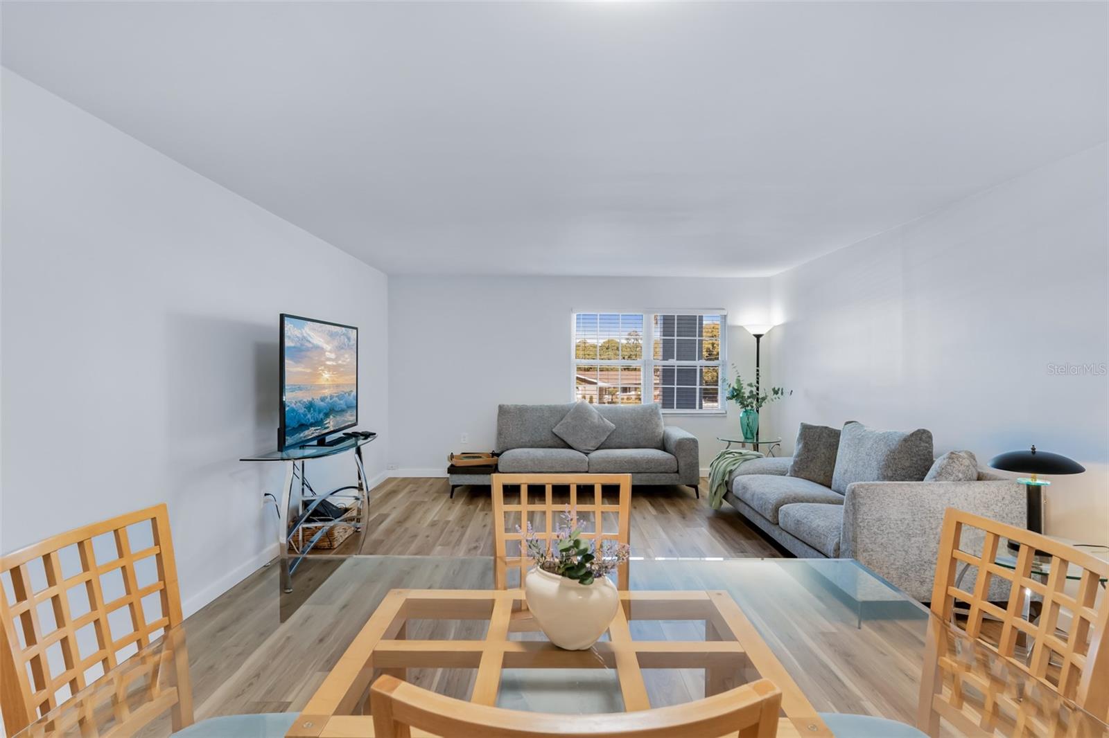 BELLEAIR FOREST - Residential