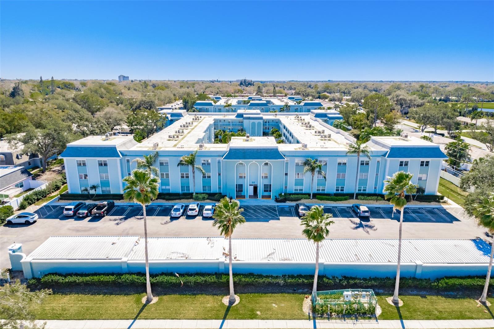 BELLEAIR FOREST - Residential