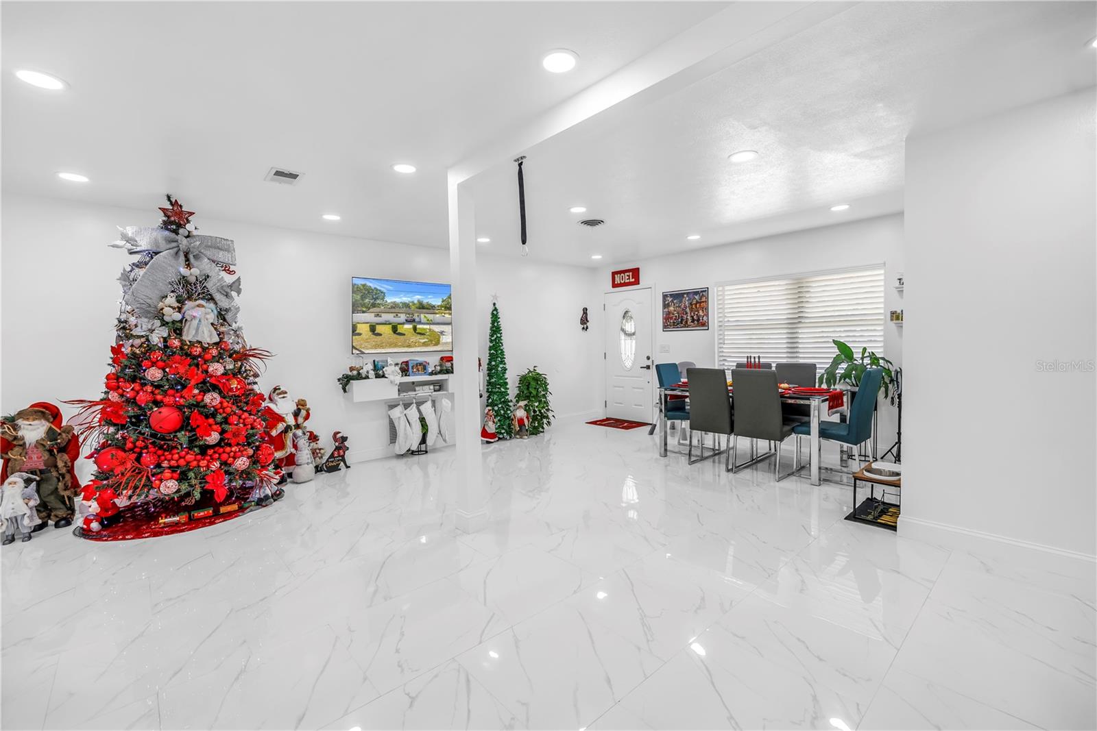 TAMPAS NORTH SIDE CNTRY CL - Residential