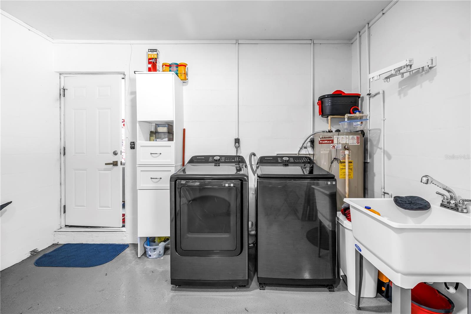 TAMPAS NORTH SIDE CNTRY CL - Residential