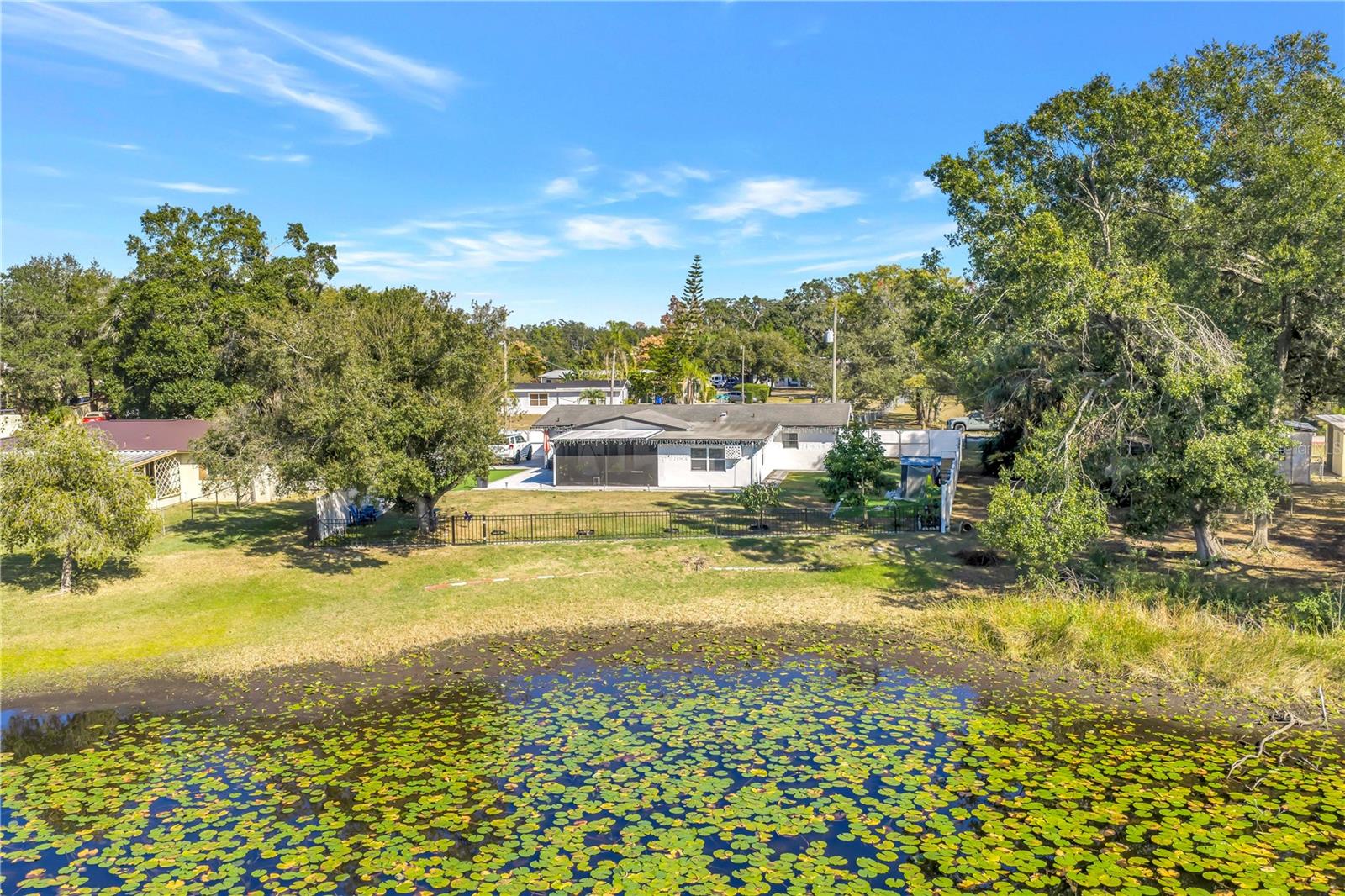 TAMPAS NORTH SIDE CNTRY CL - Residential