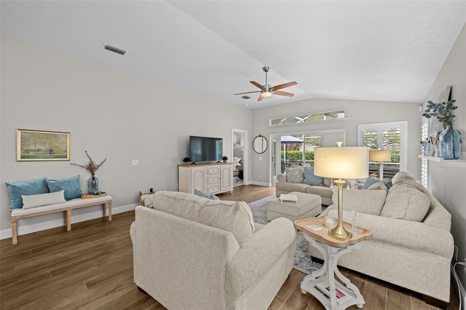 WESTCHASE SEC 372 & PARK SITE - Residential