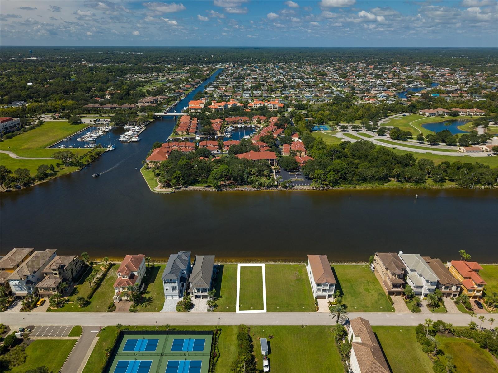 HARBOR VILLAGE MARINA - Land