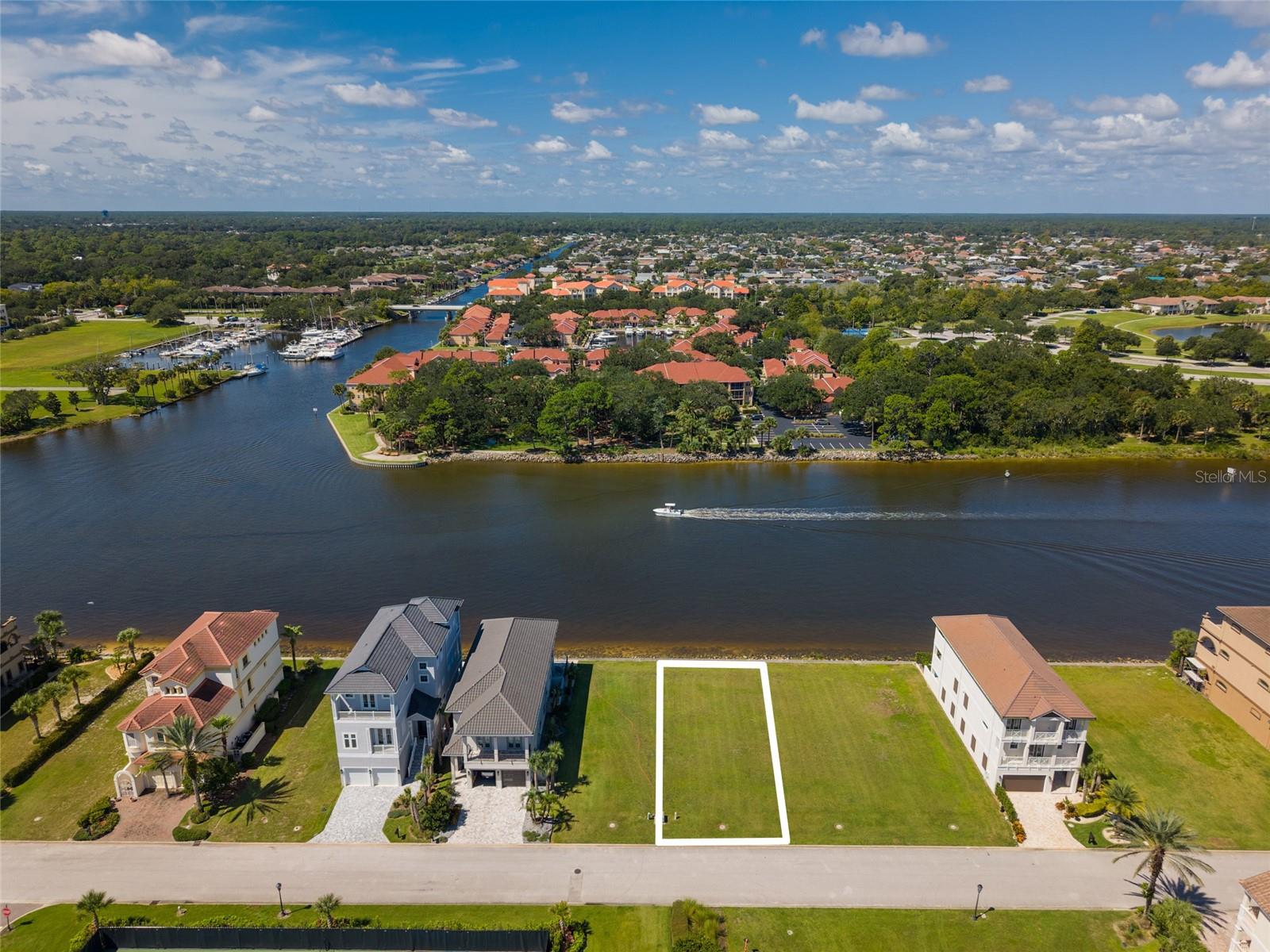 HARBOR VILLAGE MARINA - Land