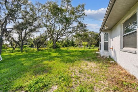 A home in CRYSTAL RIVER