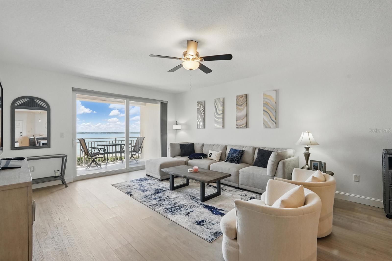 SURF CLUB - Residential