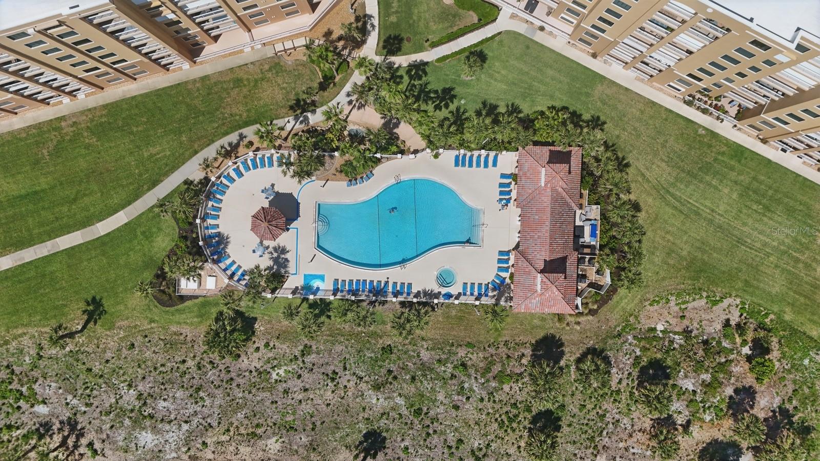 SURF CLUB - Residential