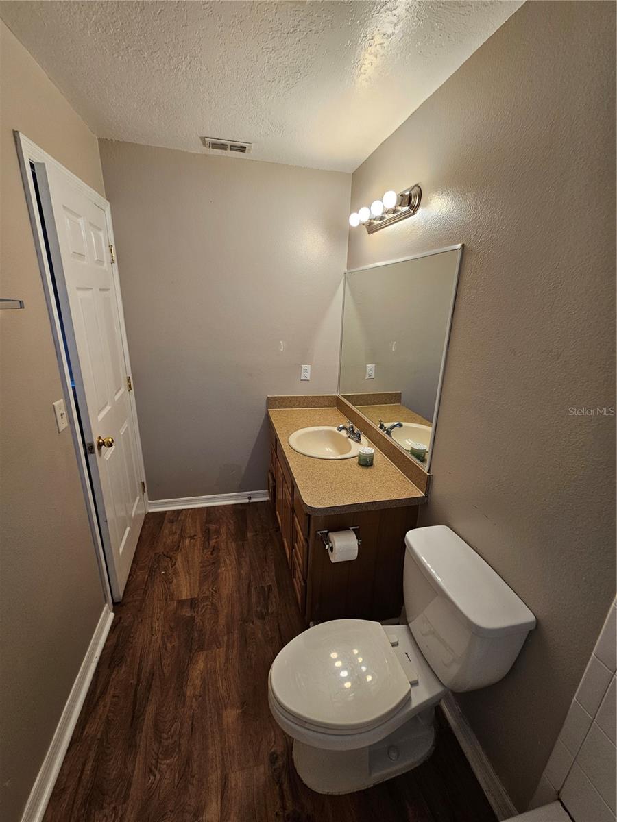 E B LARKIN ADD - Residential
