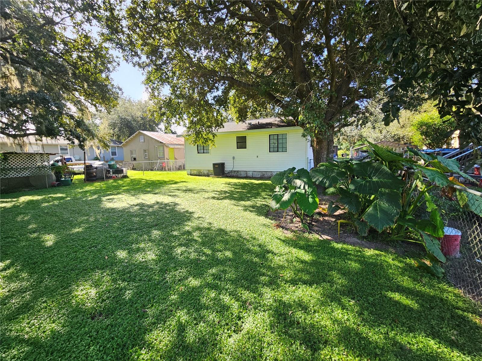 E B LARKIN ADD - Residential