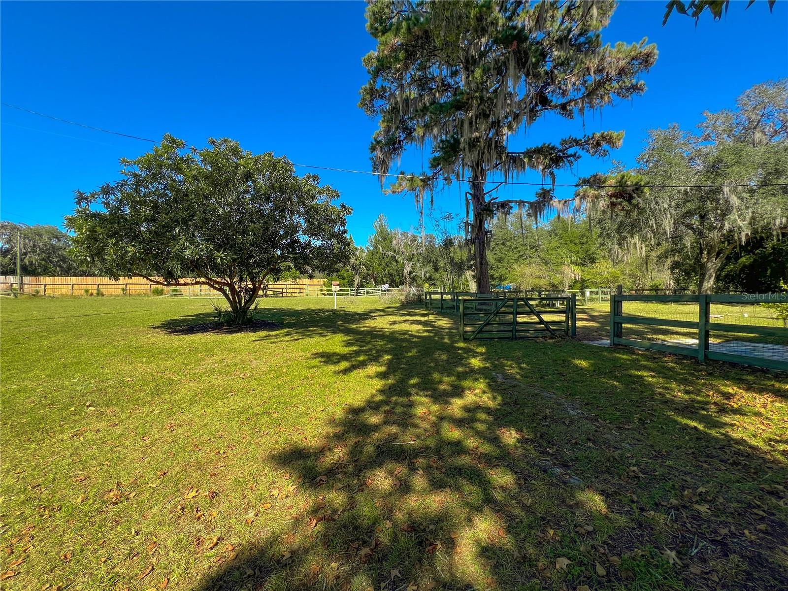 FALL-PORT ACRES - Residential