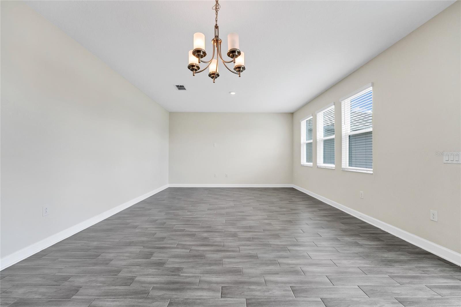 STOREY PK-PCL L PH 4 - Residential