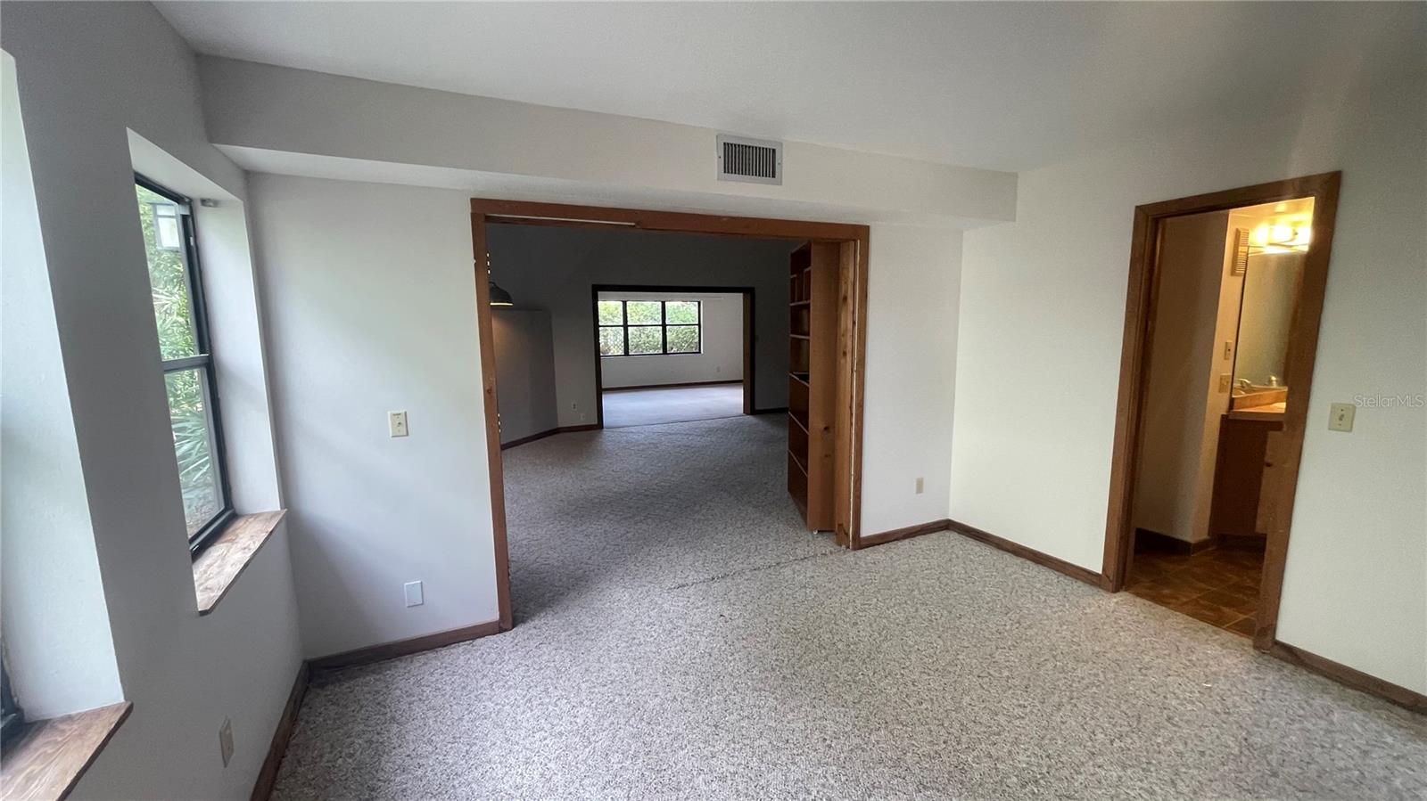 21004 NEGRIL COURT