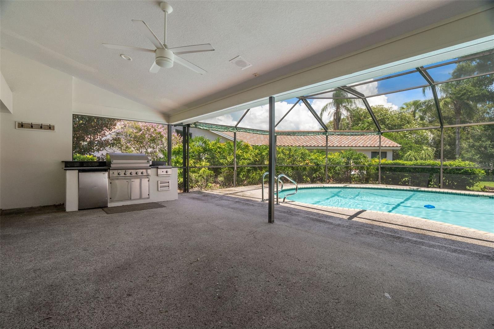 WEATHERSTONE - Residential