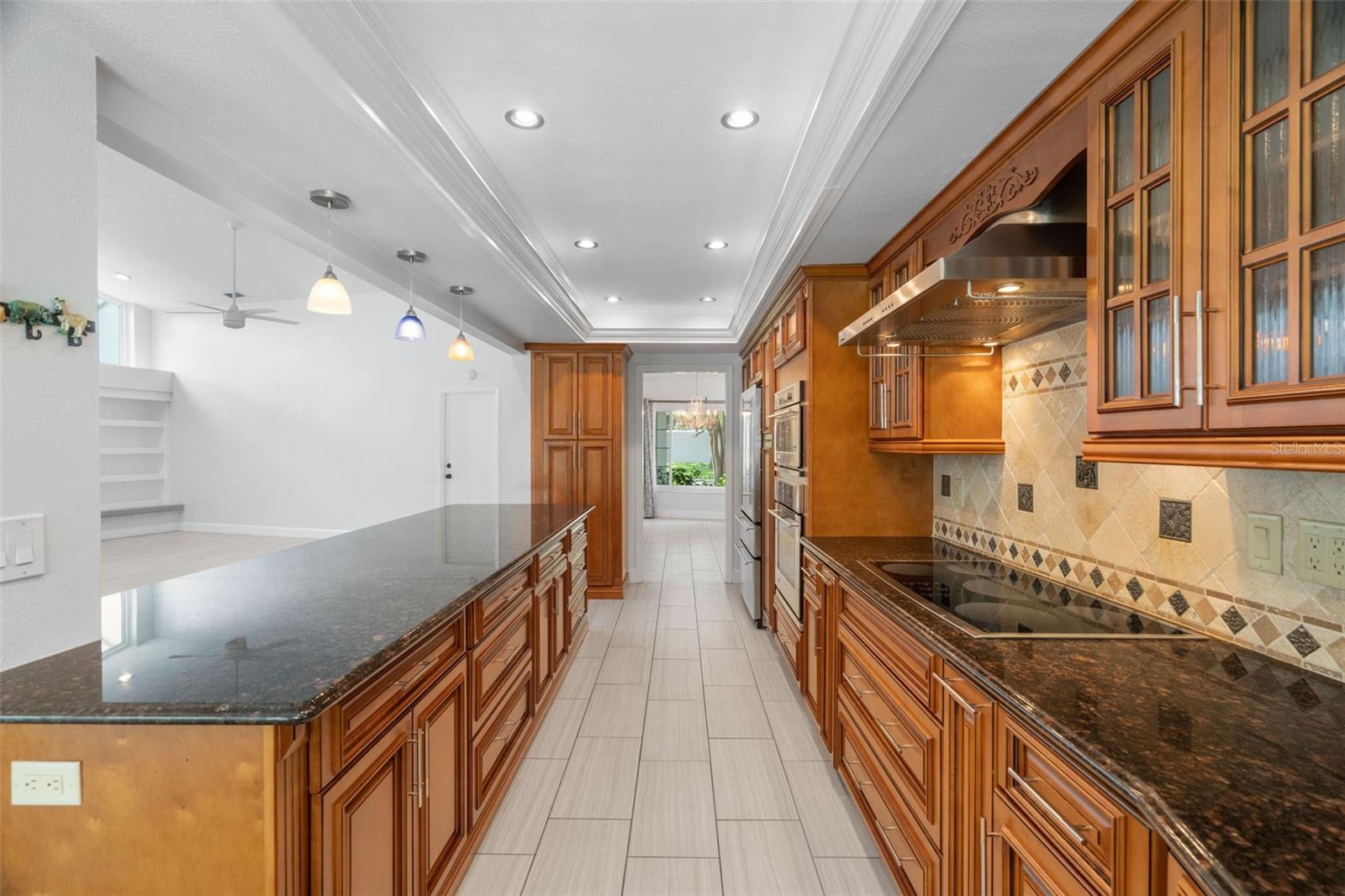 WEATHERSTONE - Residential